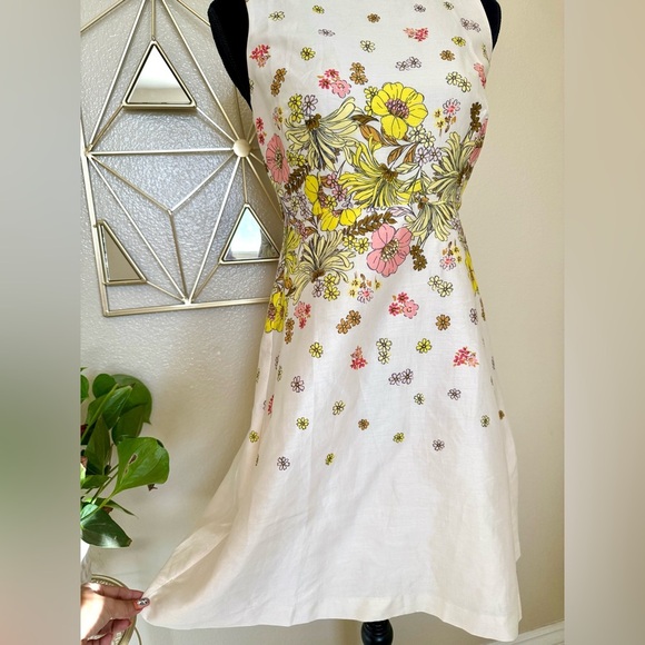 Ann Taylor Loft dress in size 2P 100% cotton. - Picture 2 of 6